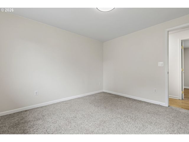 38325 SCRAVEL HILL Rd Ne, Albany, OR 97322