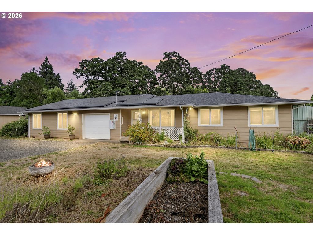 38325 SCRAVEL HILL Rd Ne, Albany, OR 97322