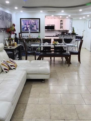 2750 NE 183rd St 1701, Aventura, FL 33160