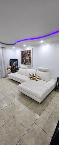 2750 NE 183rd St 1701, Aventura, FL 33160