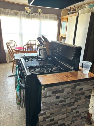 1368 Zircon Avenue, Bullhead City, AZ 86442