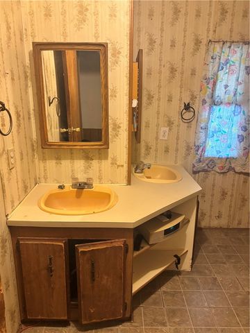 1368 Zircon Avenue, Bullhead City, AZ 86442