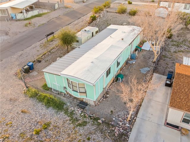 1368 Zircon Avenue, Bullhead City, AZ 86442