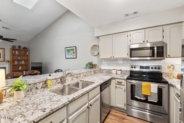 35 Stonewall Way, Durham, NC 27704