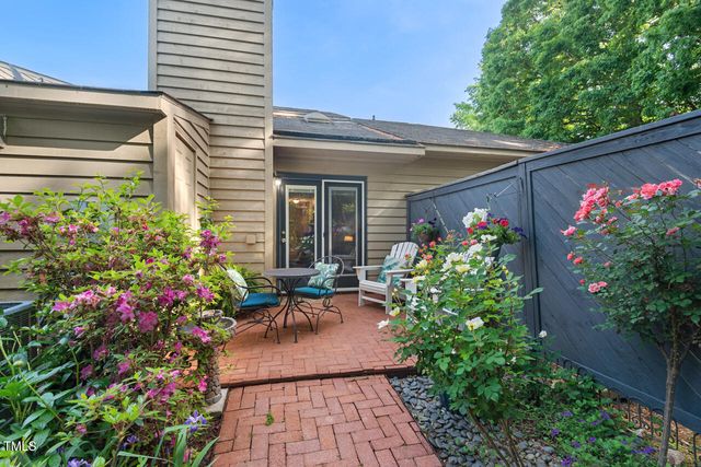 35 Stonewall Way, Durham, NC 27704