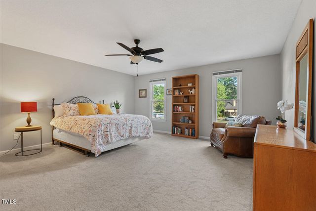 35 Stonewall Way, Durham, NC 27704