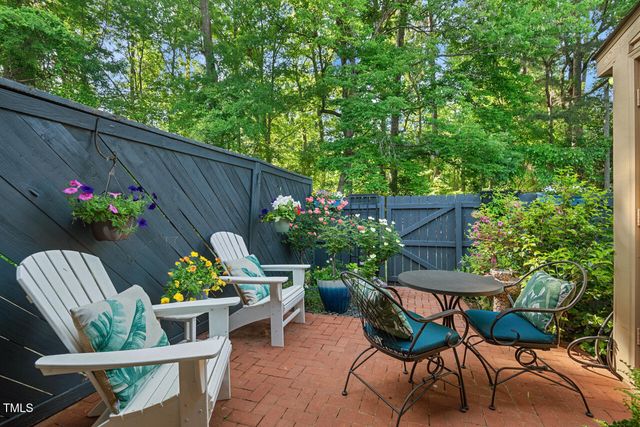 35 Stonewall Way, Durham, NC 27704