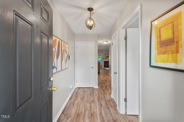 35 Stonewall Way, Durham, NC 27704