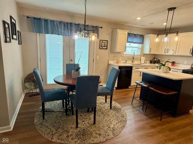 8063 Loveridge Drive, Indianapolis, IN 46268