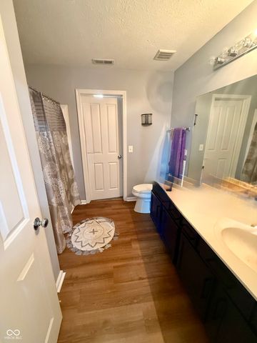 8063 Loveridge Drive, Indianapolis, IN 46268