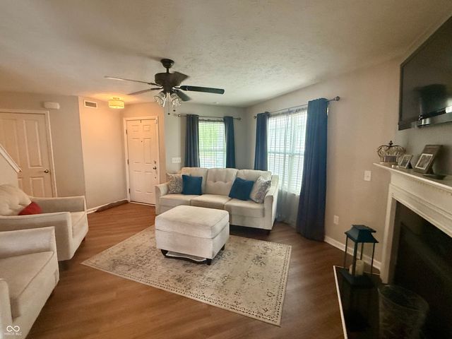 8063 Loveridge Drive, Indianapolis, IN 46268