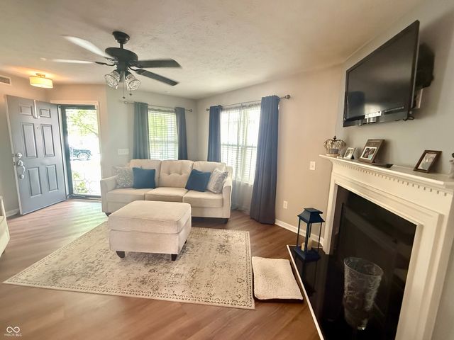 8063 Loveridge Drive, Indianapolis, IN 46268