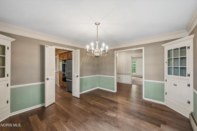 42 Back Bay Road, Bowling Green, OH 43402