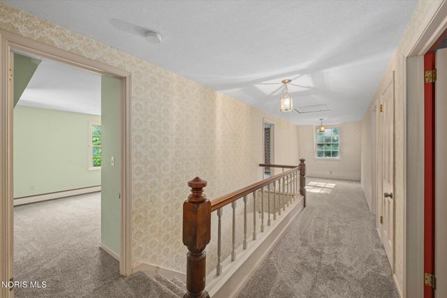 42 Back Bay Road, Bowling Green, OH 43402