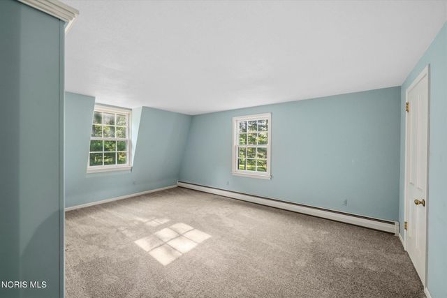 42 Back Bay Road, Bowling Green, OH 43402