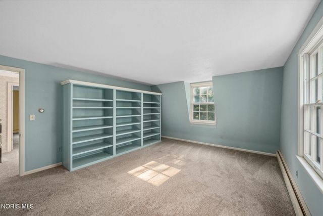 42 Back Bay Road, Bowling Green, OH 43402