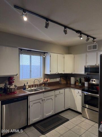 6450 E COLBY Street, Mesa, AZ 85205