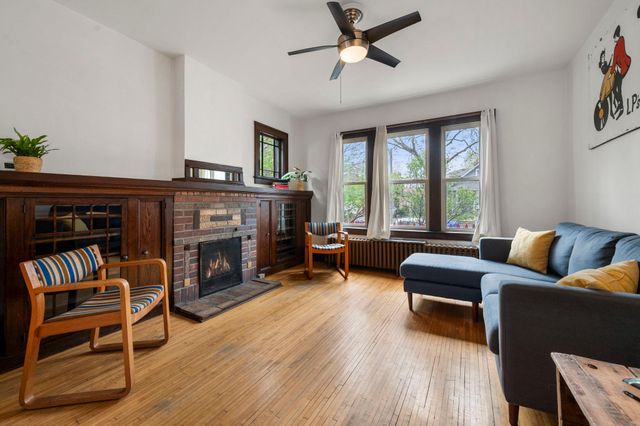 194 Logan Avenue N, Minneapolis, MN 55405