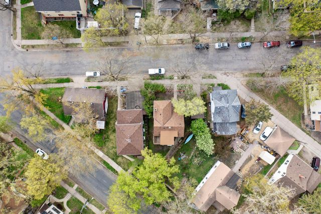 194 Logan Avenue N, Minneapolis, MN 55405