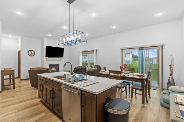 20197 Prairie Drive, Big Lake, MN 55309