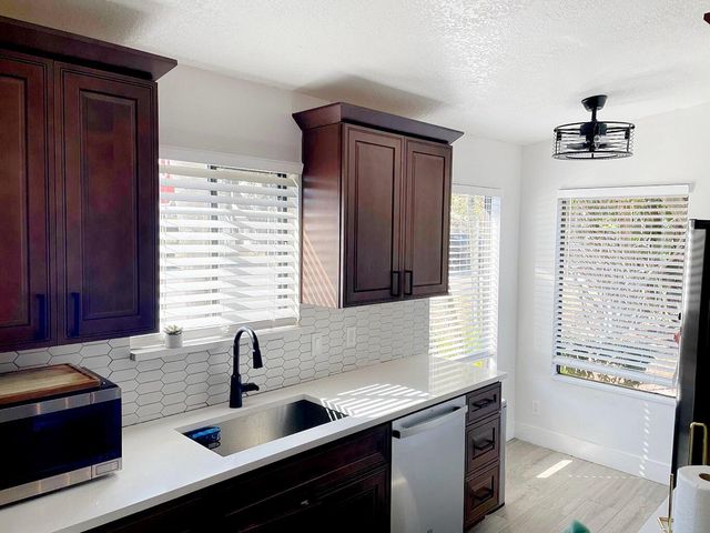 11903 Sturbridge Lane, Wellington, FL 33414