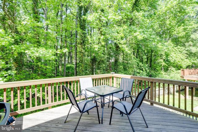 10582 REEDS LANDING CIR, Burke, VA 22015