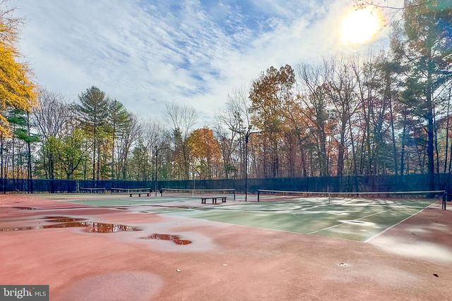 10582 REEDS LANDING CIR, Burke, VA 22015
