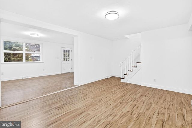 4004 OAK ST, Wilmington, DE 19808