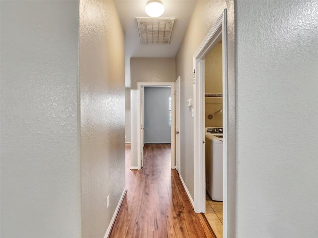 307 Autumn Creek Lane, Richmond, TX 77406