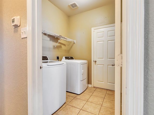 307 Autumn Creek Lane, Richmond, TX 77406