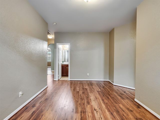 307 Autumn Creek Lane, Richmond, TX 77406