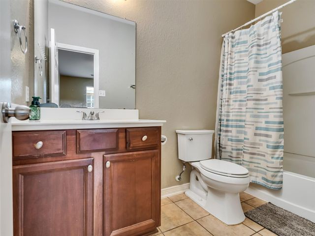 307 Autumn Creek Lane, Richmond, TX 77406