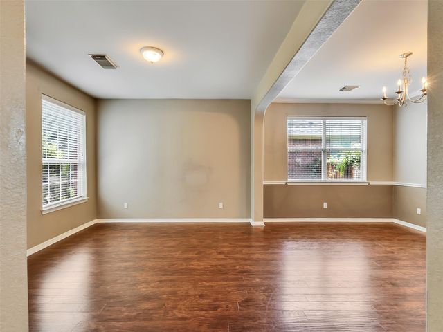 307 Autumn Creek Lane, Richmond, TX 77406