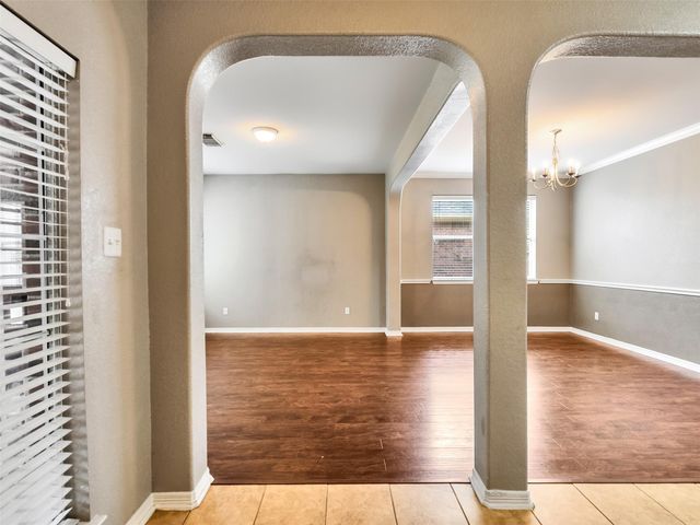 307 Autumn Creek Lane, Richmond, TX 77406