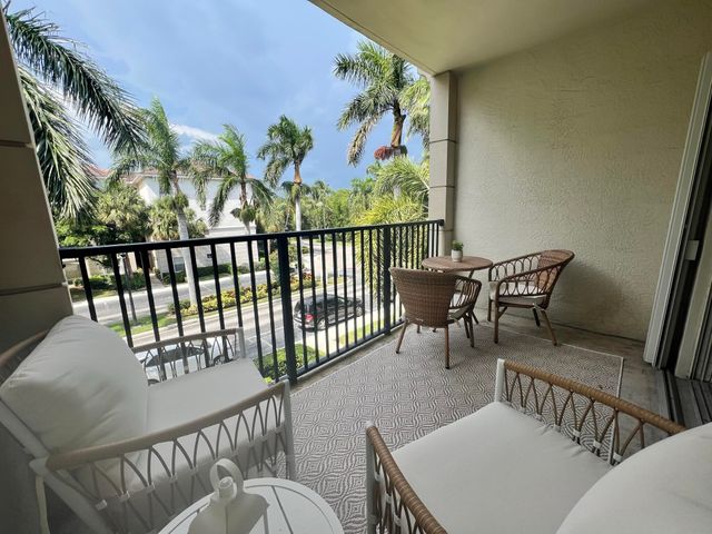 1306 Tuscany Way 306, Boynton Beach, FL 33435
