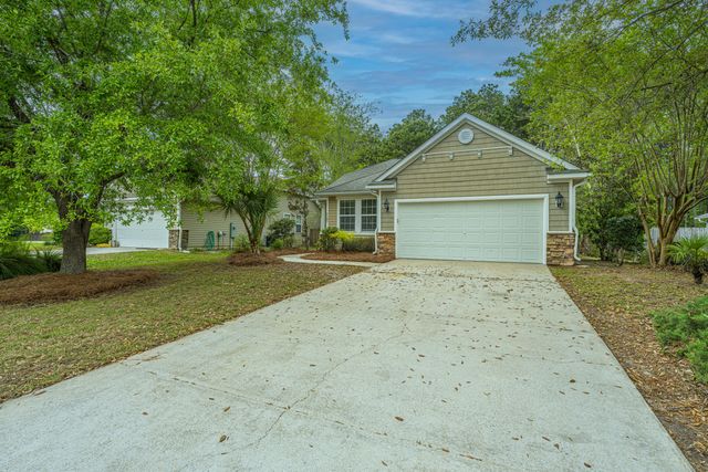 7103 Sweet Grass Boulevard, Hanahan, SC 29410
