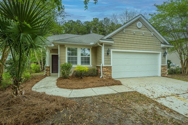 7103 Sweet Grass Boulevard, Hanahan, SC 29410