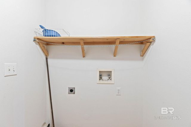 1587 Airport Road, Atmore, AL 36502