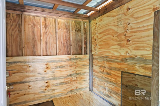 1587 Airport Road, Atmore, AL 36502