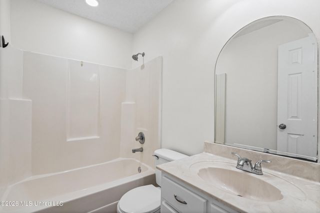 8119 Longbranch Drive, Southaven, MS 38671