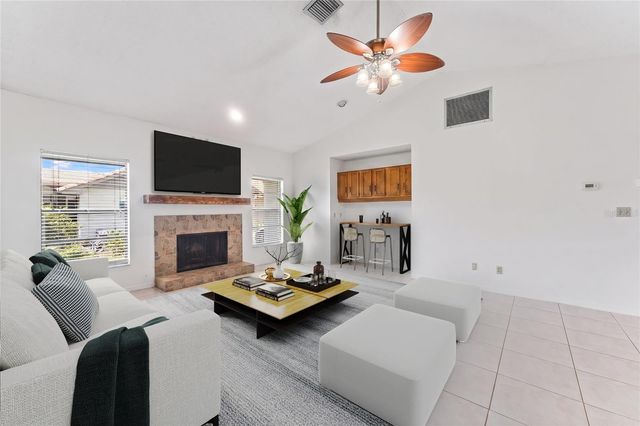 5415 BAY SIDE DRIVE, Orlando, FL 32819