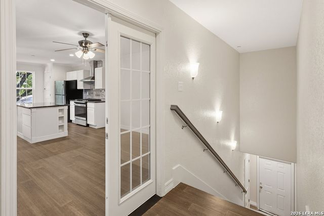 333 E Hafer Unit 200, San Antonio, TX 78214