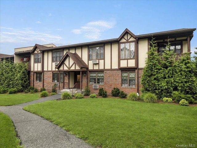 494 Sierra Vista Lane, Valley Cottage, NY 10989