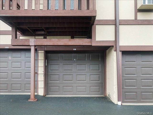 494 Sierra Vista Lane, Valley Cottage, NY 10989