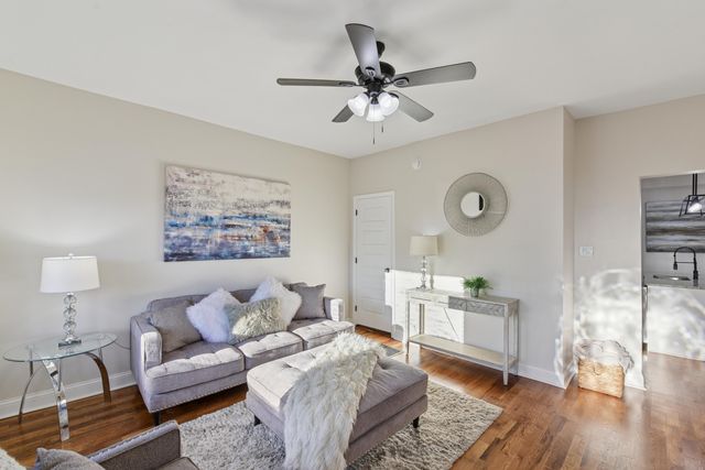 196 Main Street, Newport, KY 41071