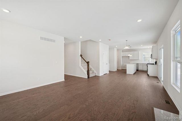 27108 Silo Drive, Saline, MI 48176