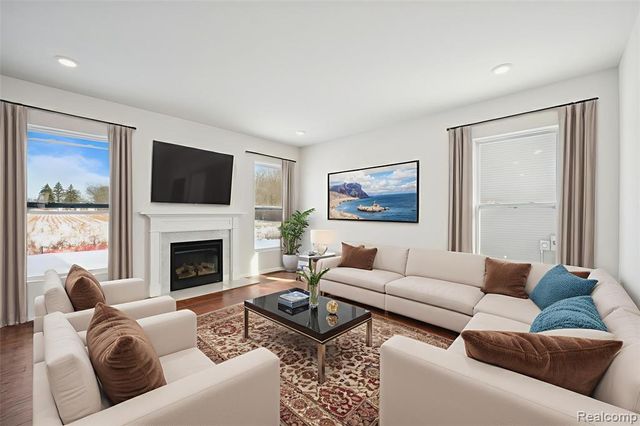 27108 Silo Drive, Saline, MI 48176