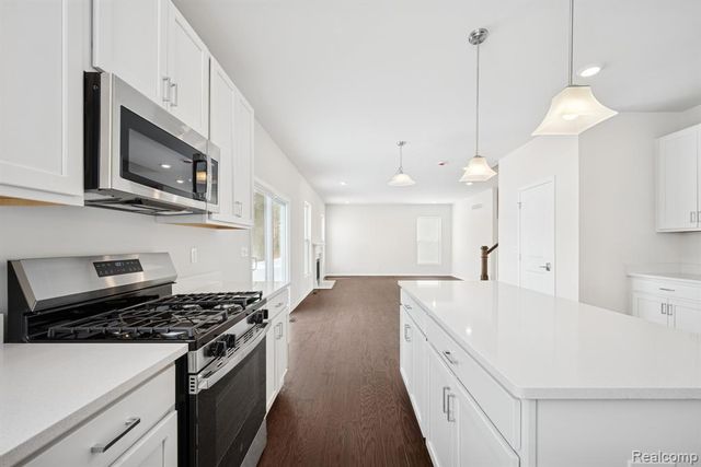 27108 Silo Drive, Saline, MI 48176