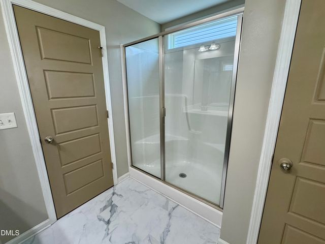 63 Crawford Parkway, Clayton, NC 27520