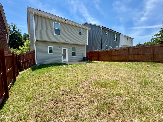 63 Crawford Parkway, Clayton, NC 27520